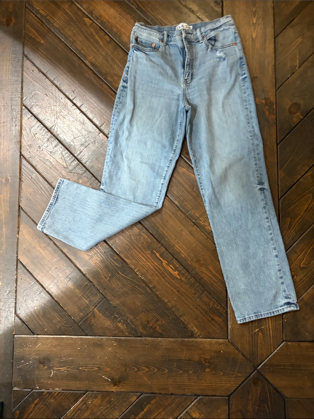 Classic Light Blue Women's Straight-Leg Jeans by
